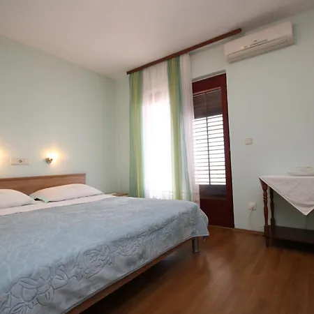 Appartamento Sobe Hana Punat